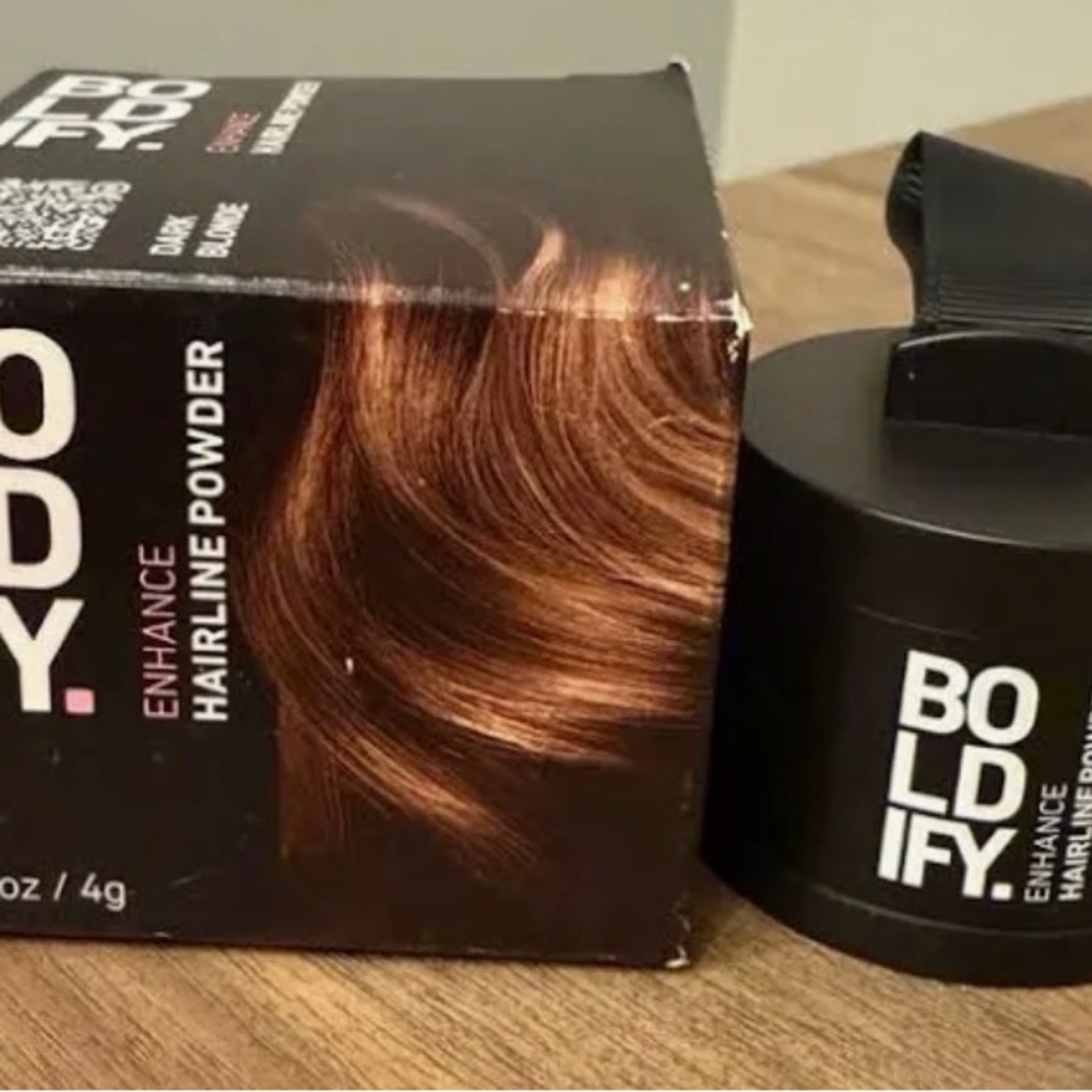 Boldly Hairline Powder in Dark Blonde. BNIB  .14oz